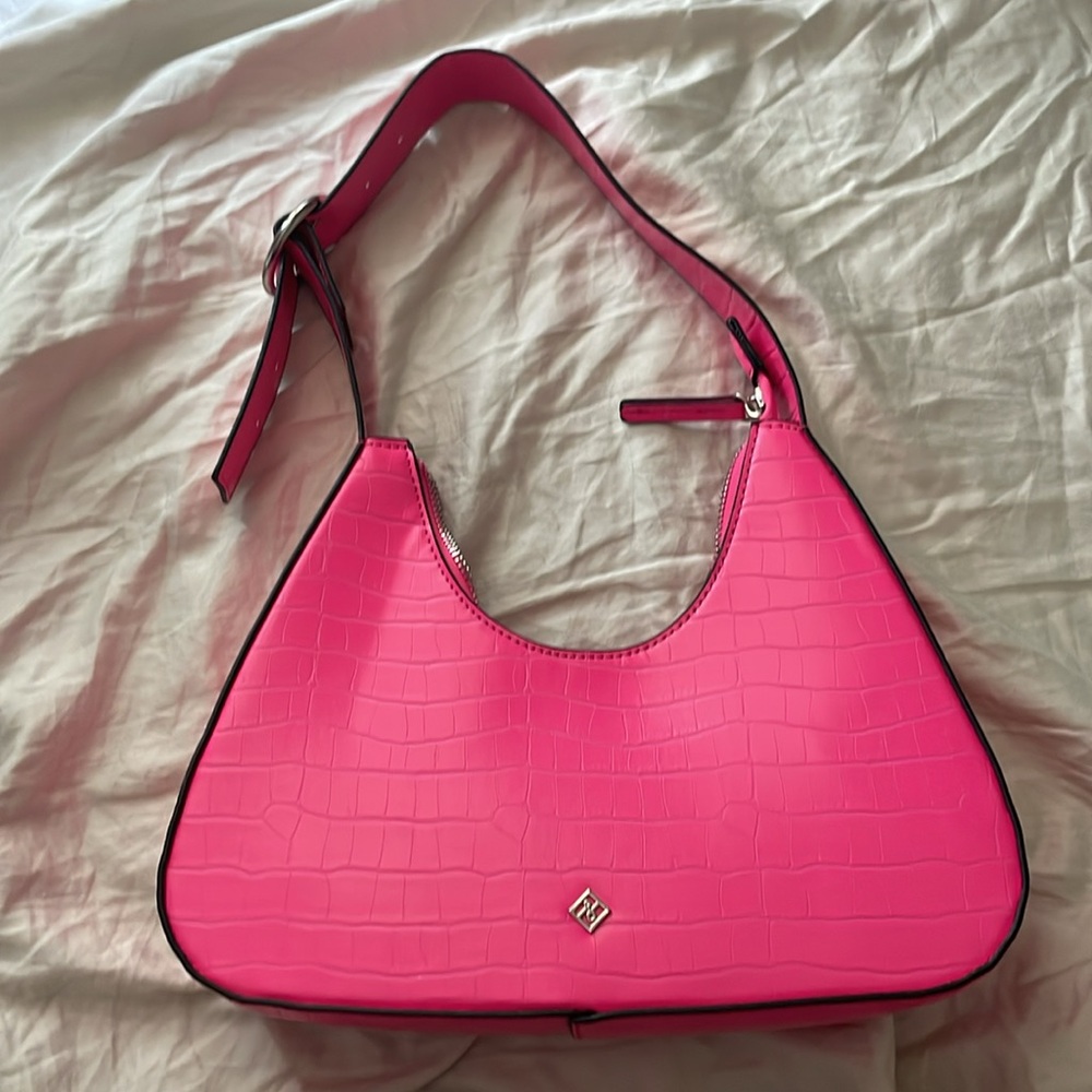 Call it Spring Hot Pink Shoulder Bag - Picture 6 of 7